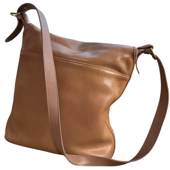 VINTAGE COACH 225 CROSSBODY SADDLE BAG - Picture 11 of 14